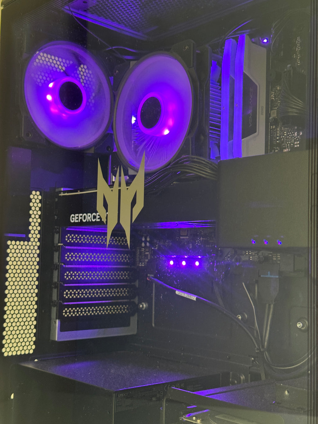 RTX 4070 SUPER Gaming PC