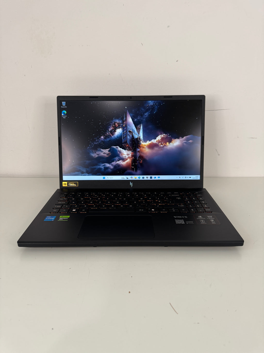 RTX 5050 GAMING LAPTOP