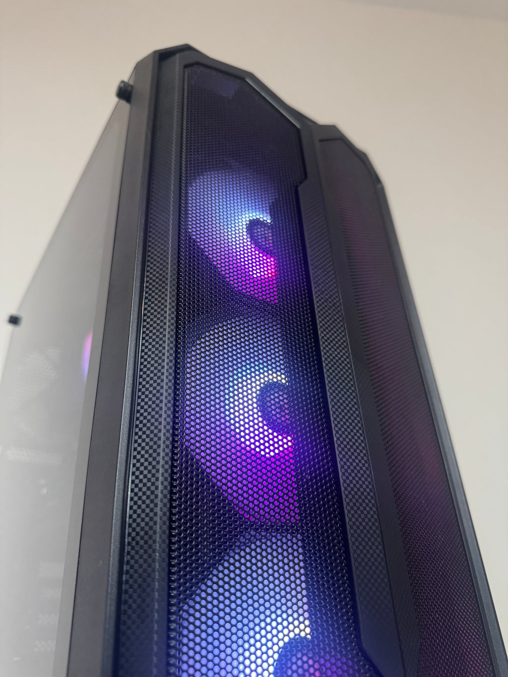 RTX 4060 Ryzen 7 5800X Gaming PC