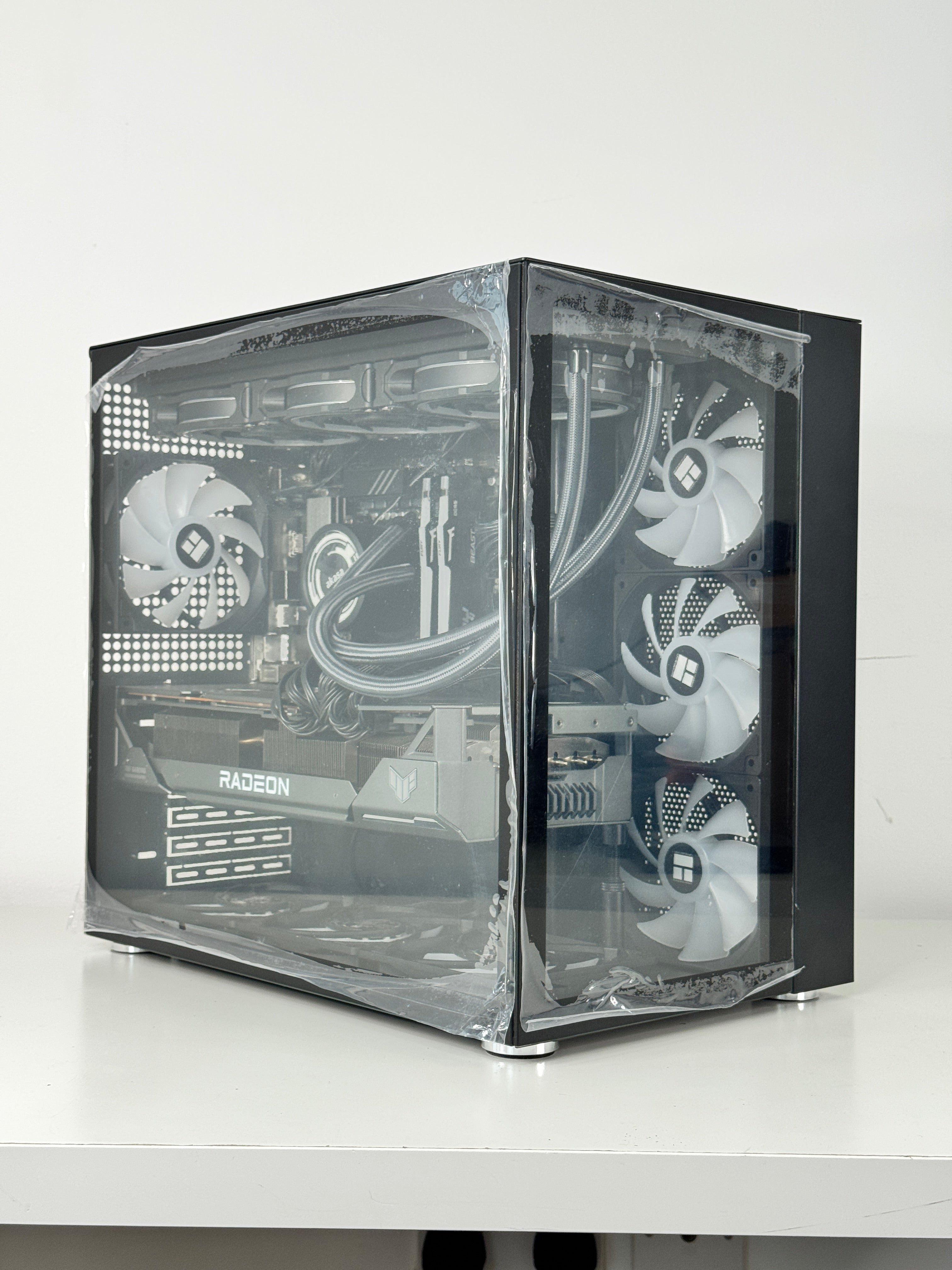 Ultra Gaming PC – RX 7900 XT 20GB & i5 14400F